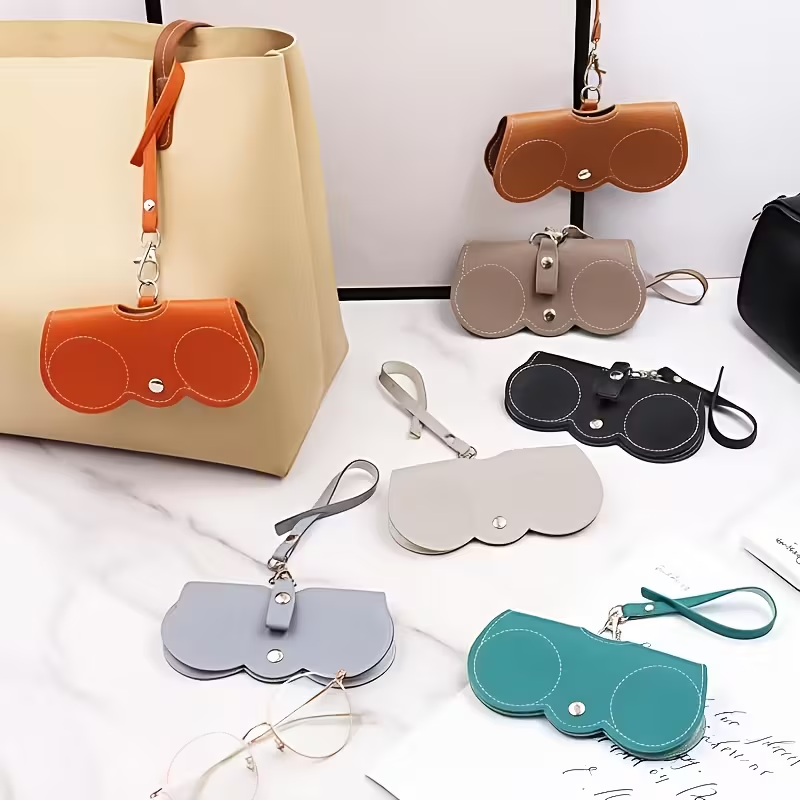 💥Perfect Gift Choice💥4pcs New Portable Eyeglass Case